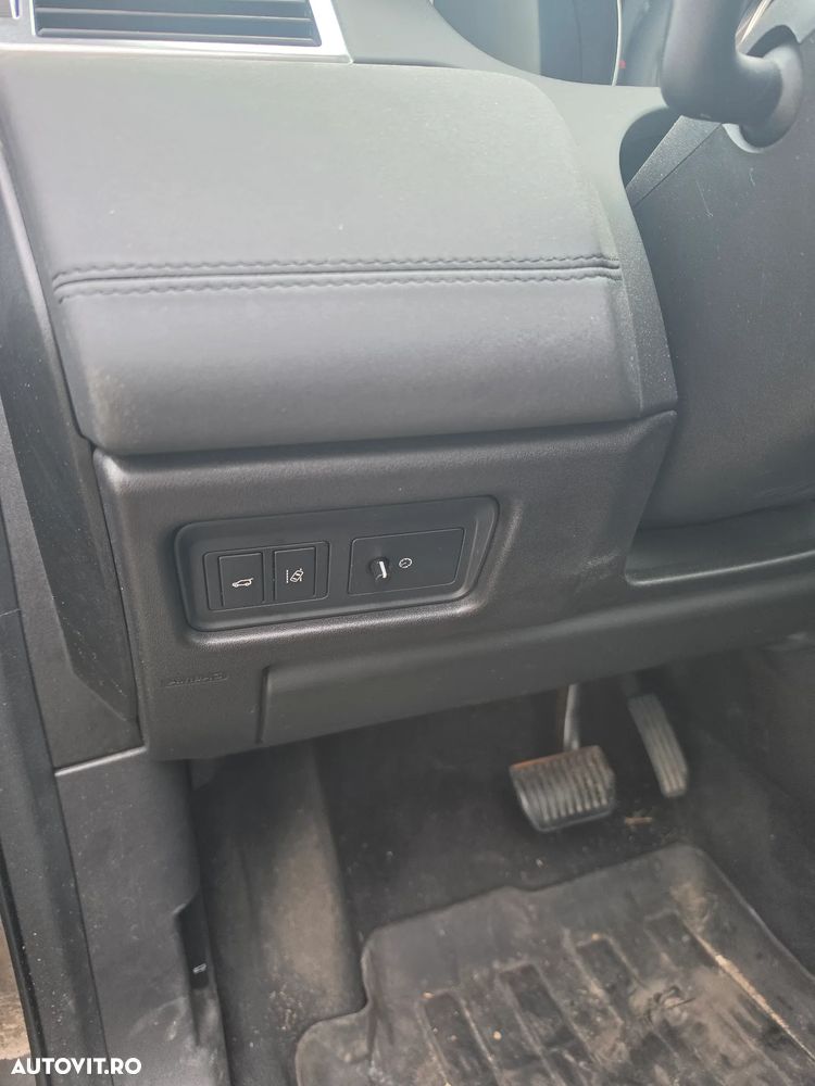 Land Rover Discovery Sport 2.0 l TD4 SE Aut. - 20