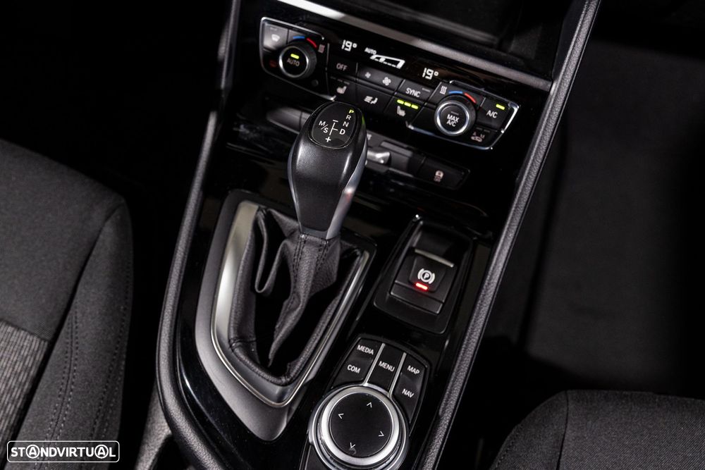 BMW 225xe Active Tourer Advantage - 18