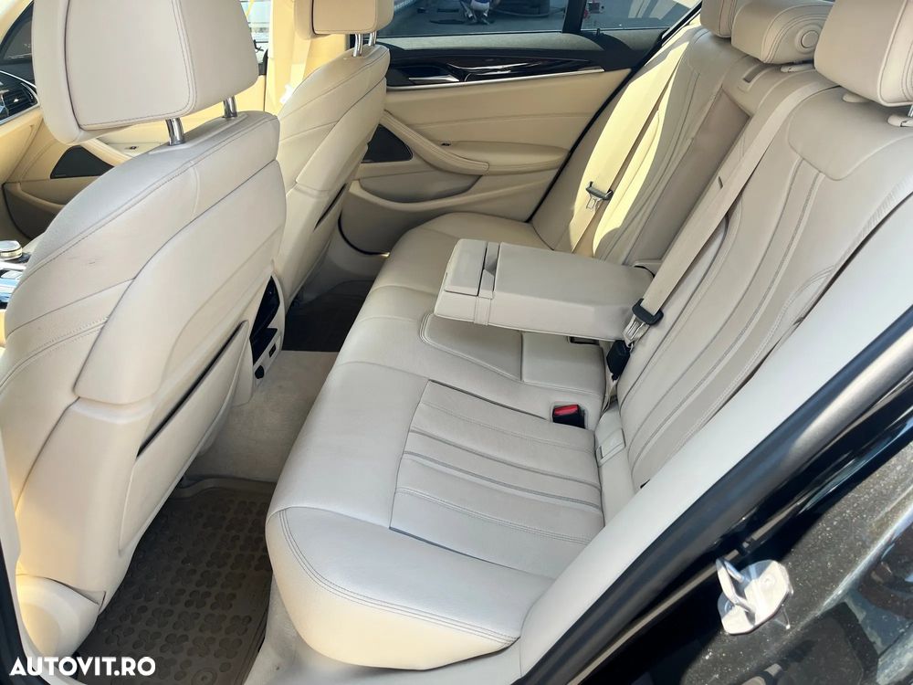 BMW Seria 5 530e xDrive AT PHEV - 11