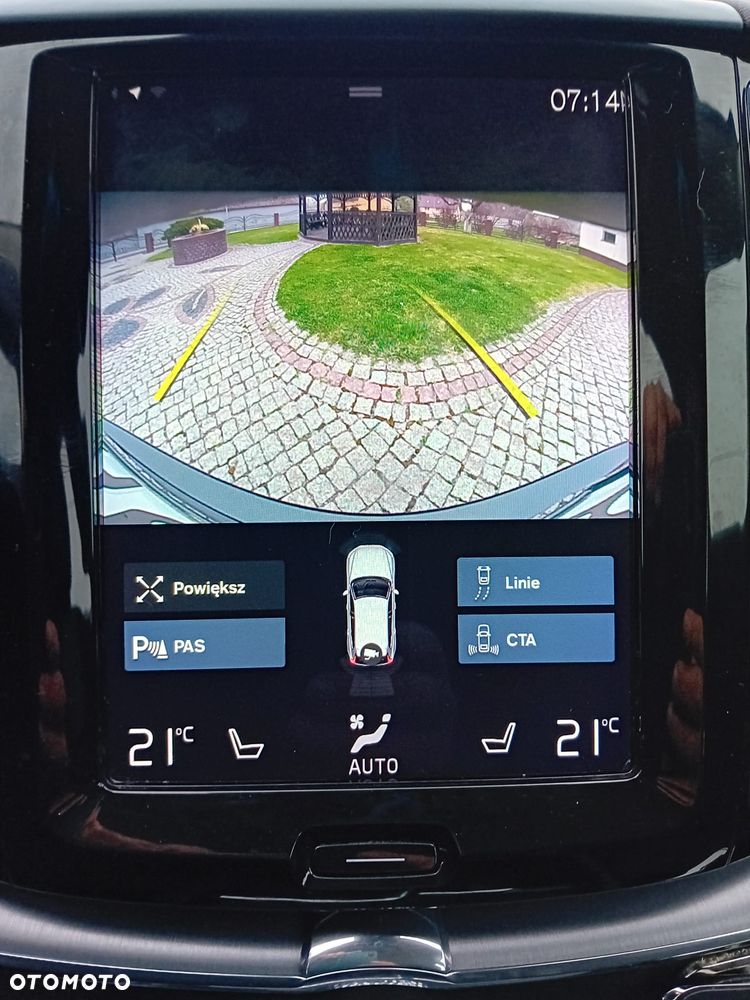 Volvo XC 60 D3 Momentum Pro - 28