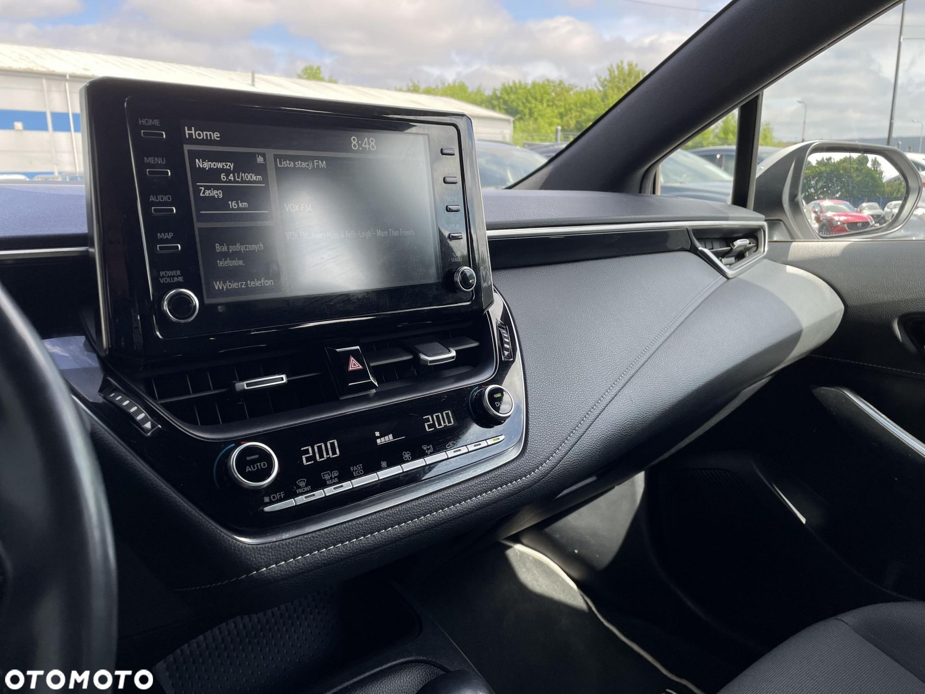 Toyota Corolla 2.0 Hybrid Comfort - 20