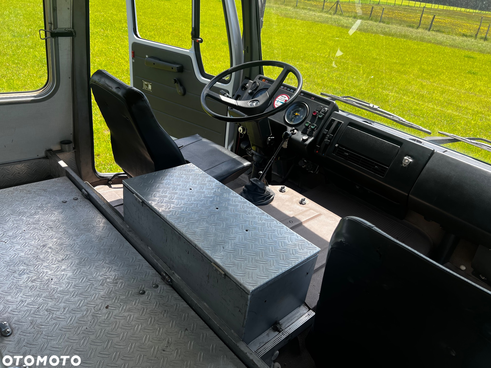 Mercedes-Benz 1017 - 15