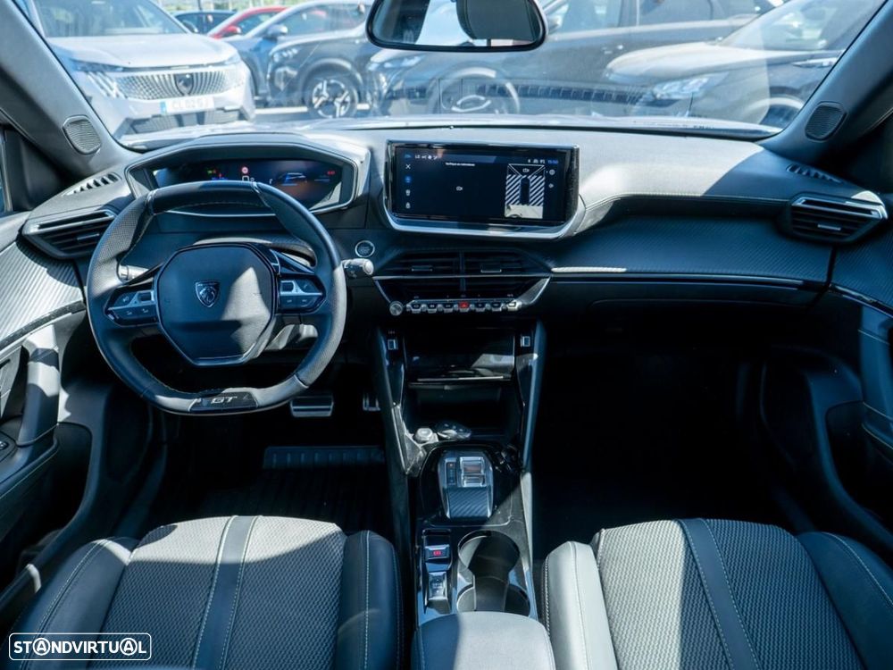Peugeot e-2008 54 kWh GT - 27
