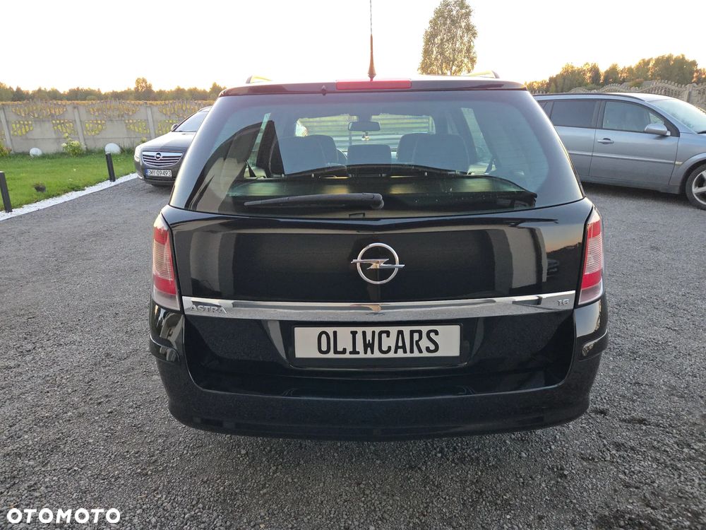 Opel Astra - 11