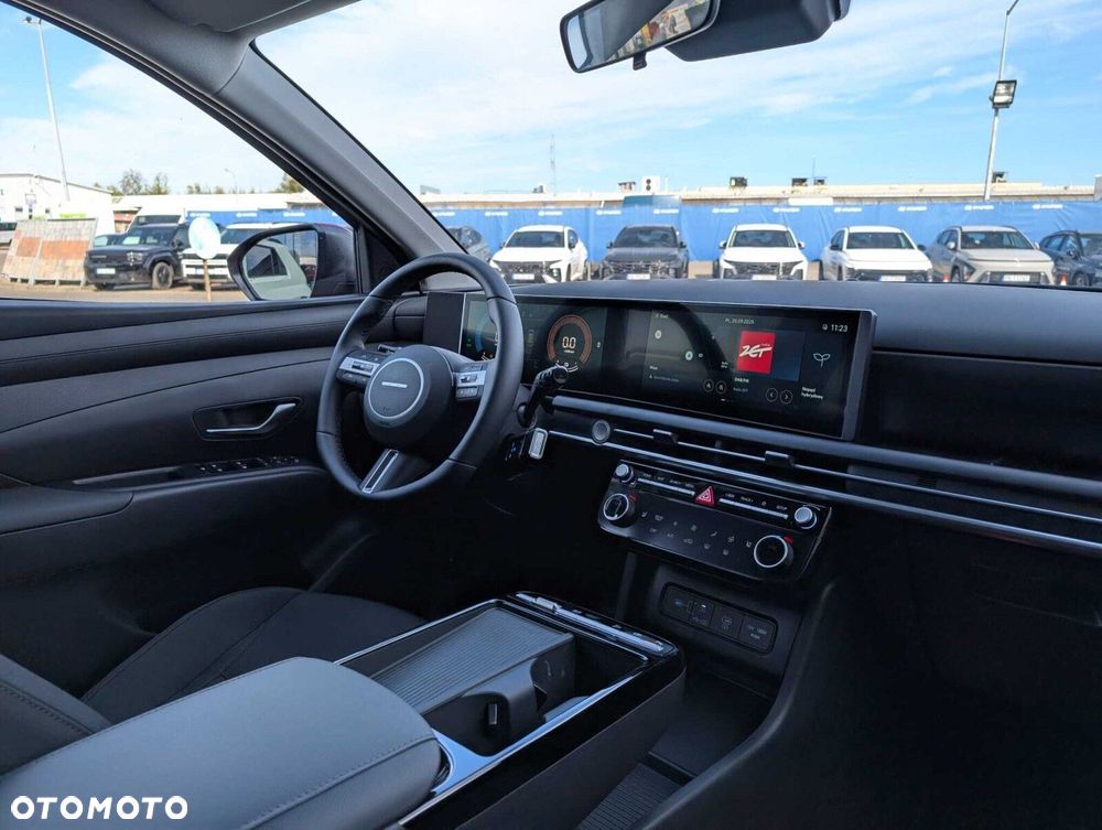 Hyundai Tucson 1.6 T-GDi HEV Modern 2WD - 10
