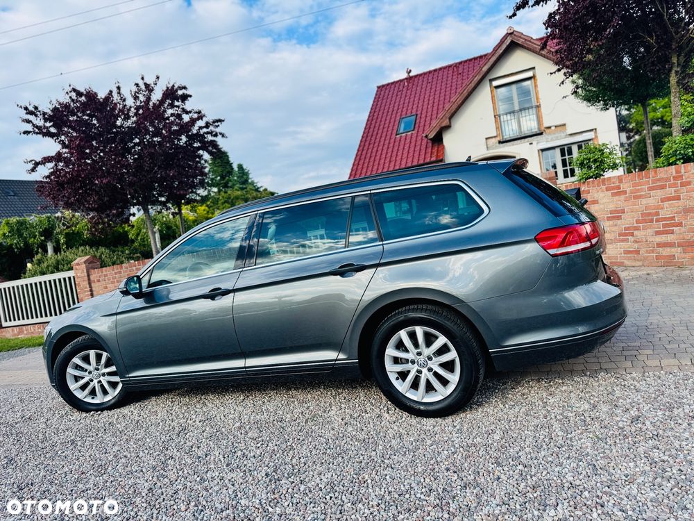Volkswagen Passat Variant 2.0 TDI DSG (BlueMotion Technology) Comfortline - 36