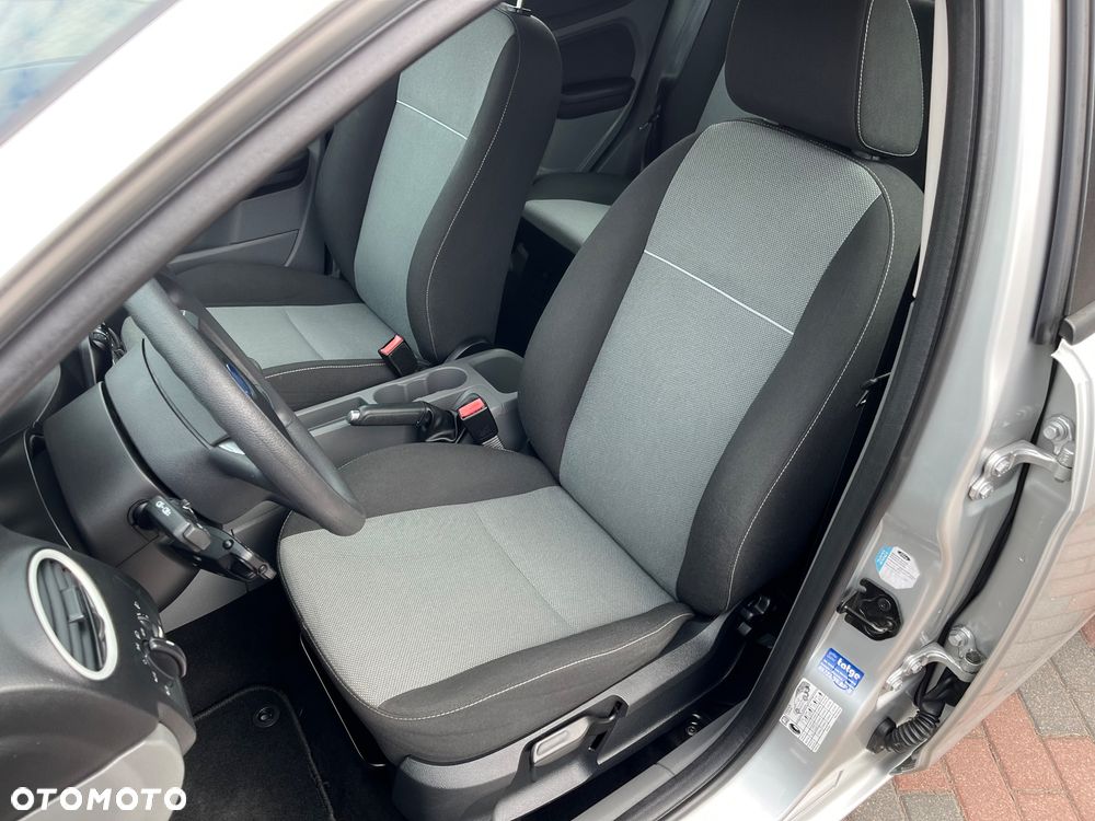 Ford Focus 1.6 Ti-VCT Trend + - 22