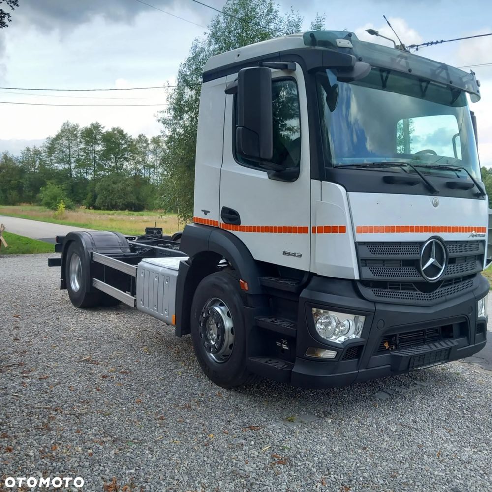 Mercedes-Benz Antos