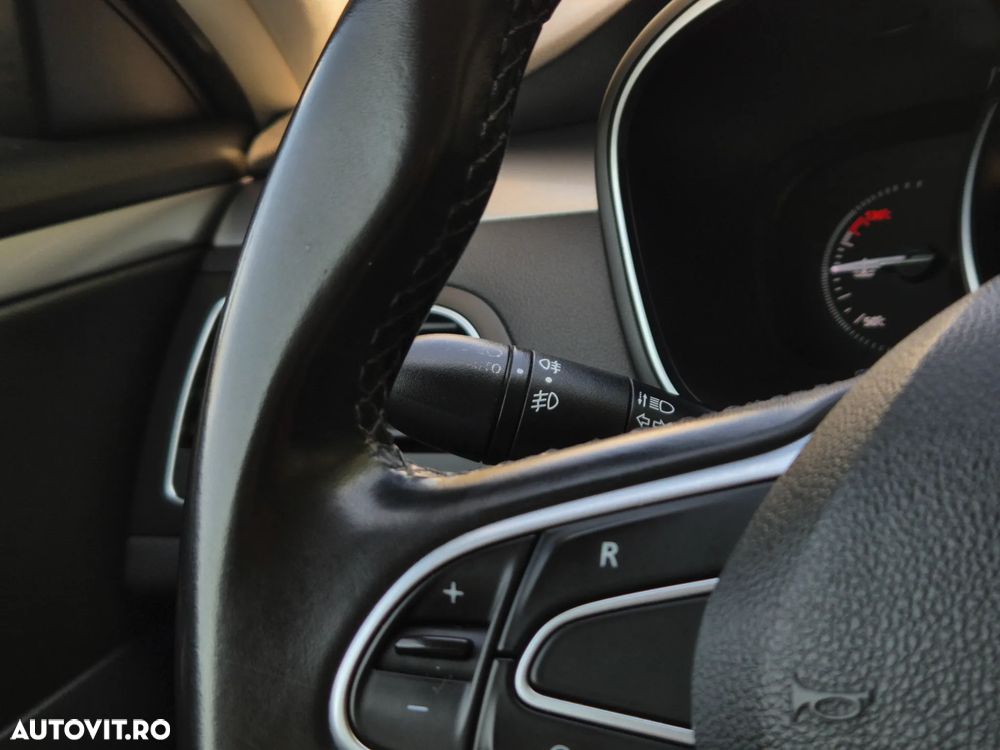 Renault Talisman TCe 160 EDC GPF LIMITED - 12