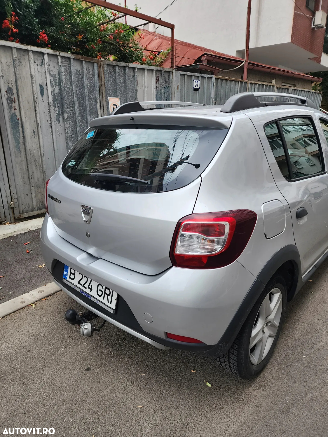 Dacia Sandero - 4