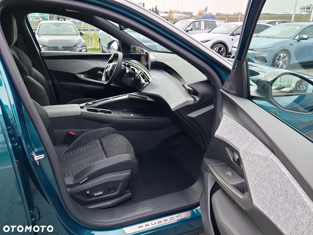 Peugeot 3008 1.6 PHEV 225 GT Exclusive e-DCS7 - 19