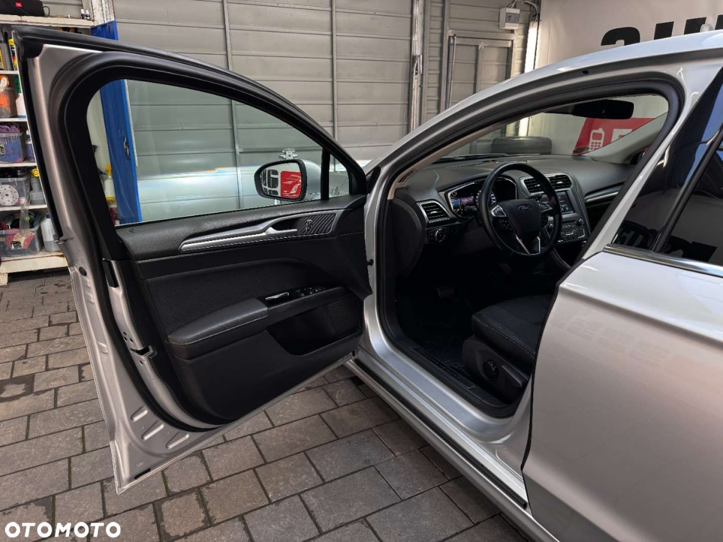 Ford Mondeo - 20