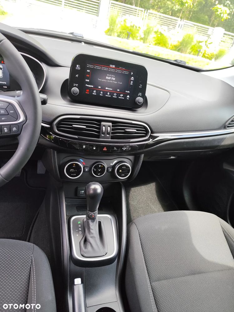 Fiat Tipo 1.5 Hybrid City Life DCT - 11