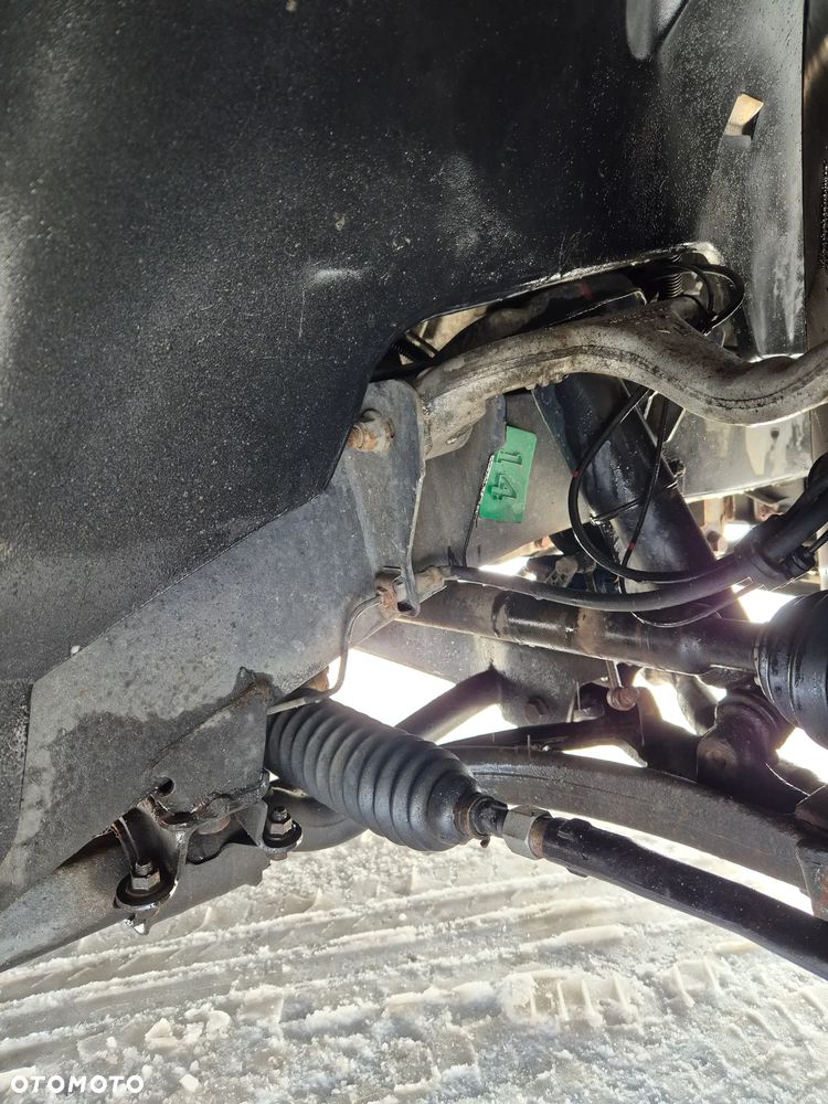 Mercedes-Benz ML - 8