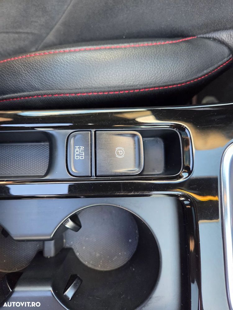 Kia Ceed 1.6 T-GDI DCT7 OPF GT - 24