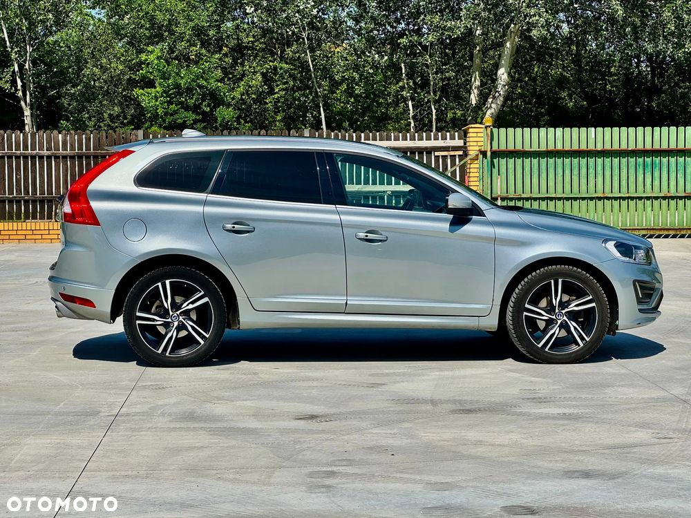 Volvo XC 60 D4 R-Design - 5