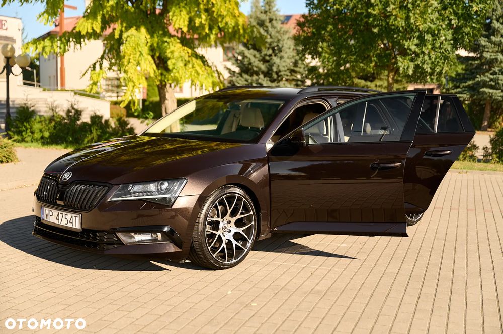 Skoda Superb - 21