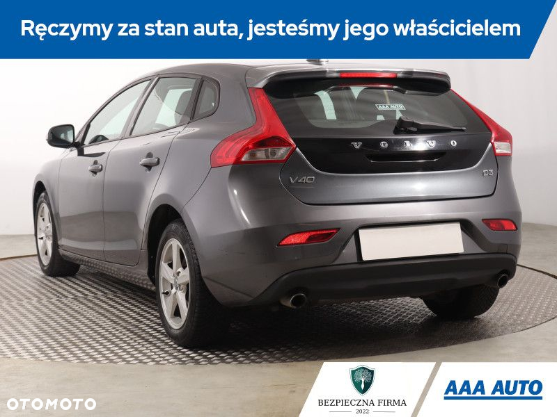 Volvo V40 - 5