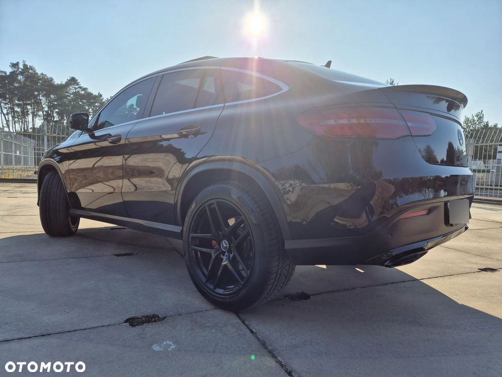 Mercedes-Benz GLE 350 d 4-Matic - 11