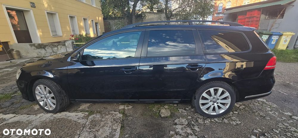 Volkswagen Passat 2.0 TDI Comfortline - 4