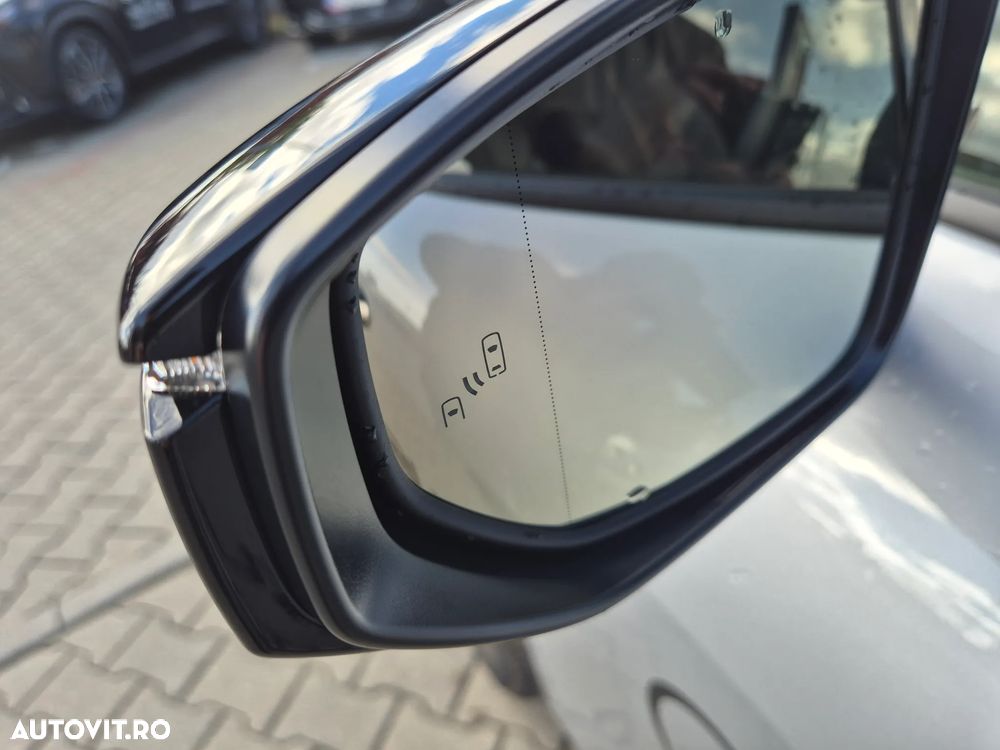 Lexus LBX 1.5 HEV 4x2 CVT Cool - 14