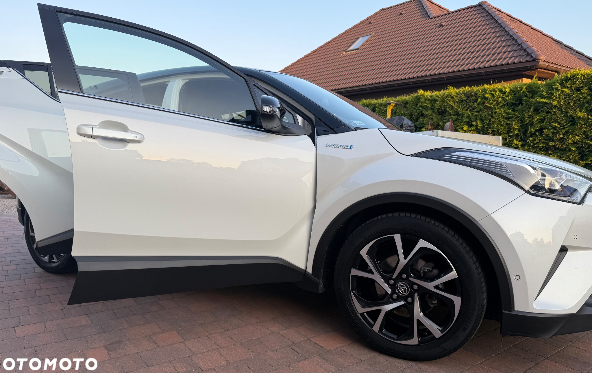 Toyota C-HR 1.8 Hybrid Selection - 8