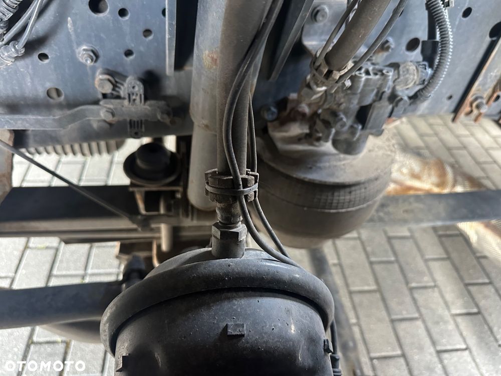 Iveco S-WAY 510 RETARDER - 14
