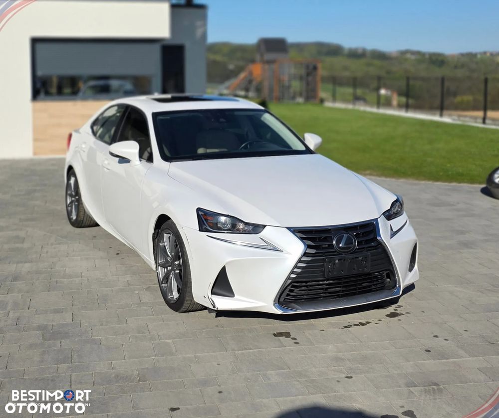 Lexus IS 200t / 300 Prestige - 3