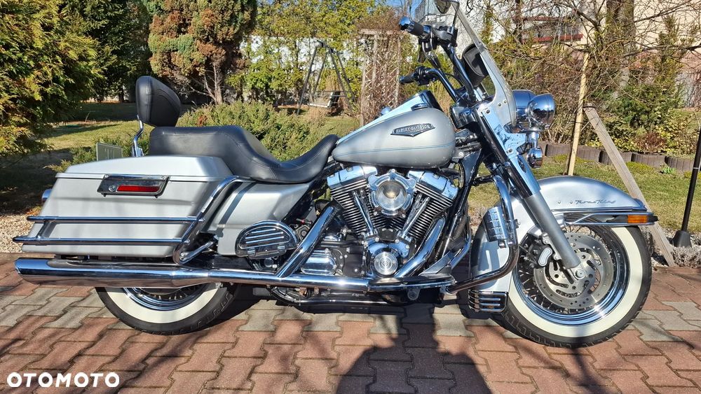 Harley-Davidson Touring Road King - 2