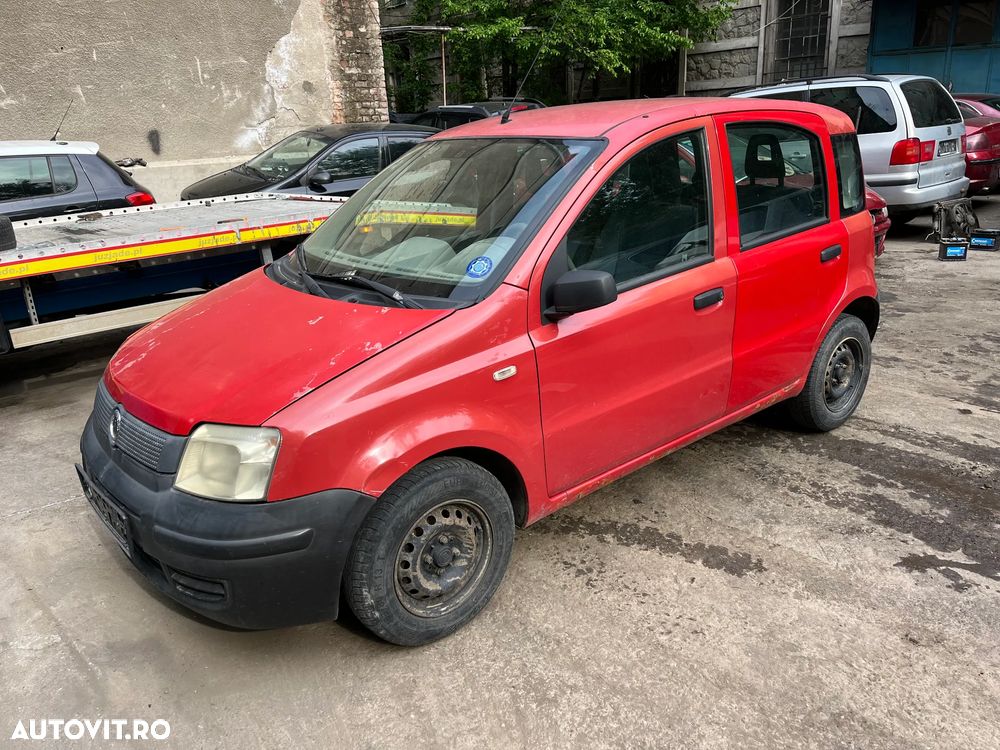 Dezmembrez Fiat Panda 2005 rosu benzina - 13