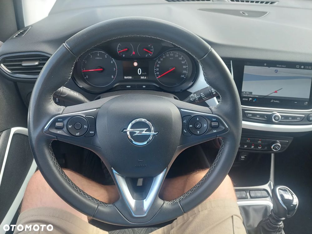Opel Crossland X - 9