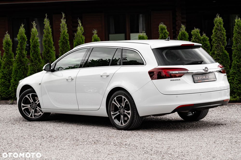 Opel Insignia 1.6 T Cosmo S&S - 11