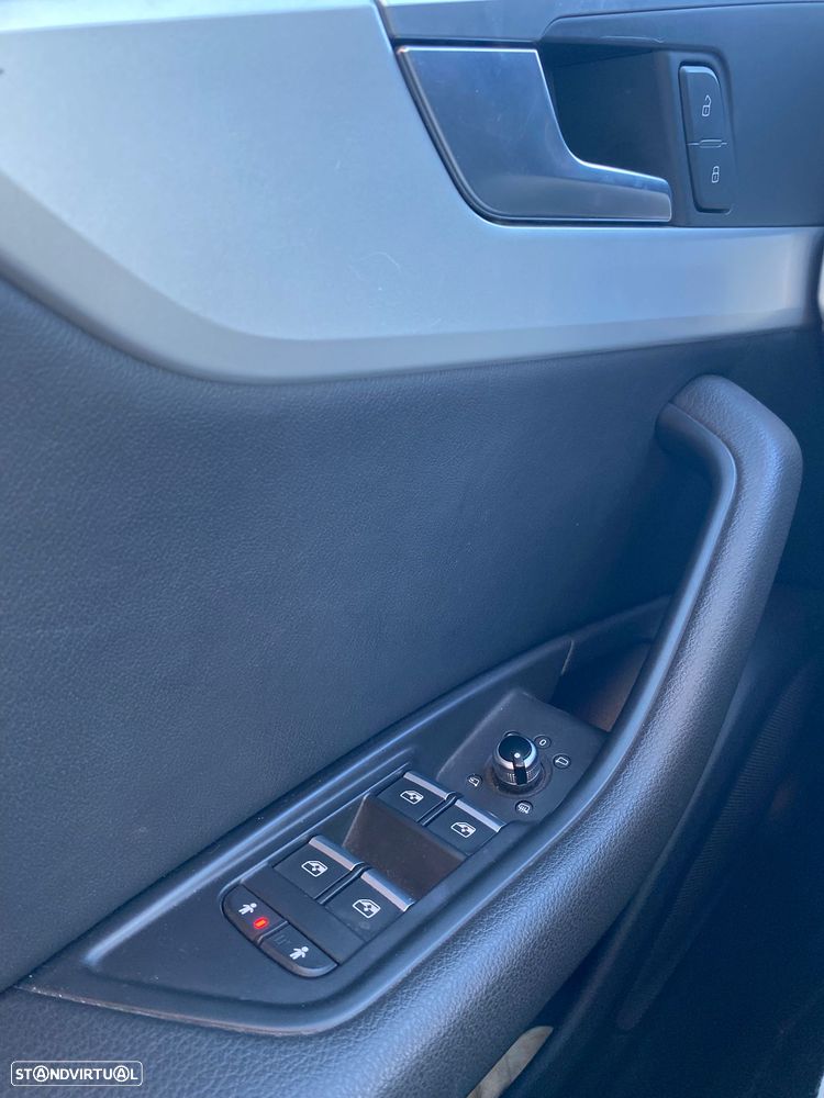 Audi A4 Avant 2.0 TDI - 12