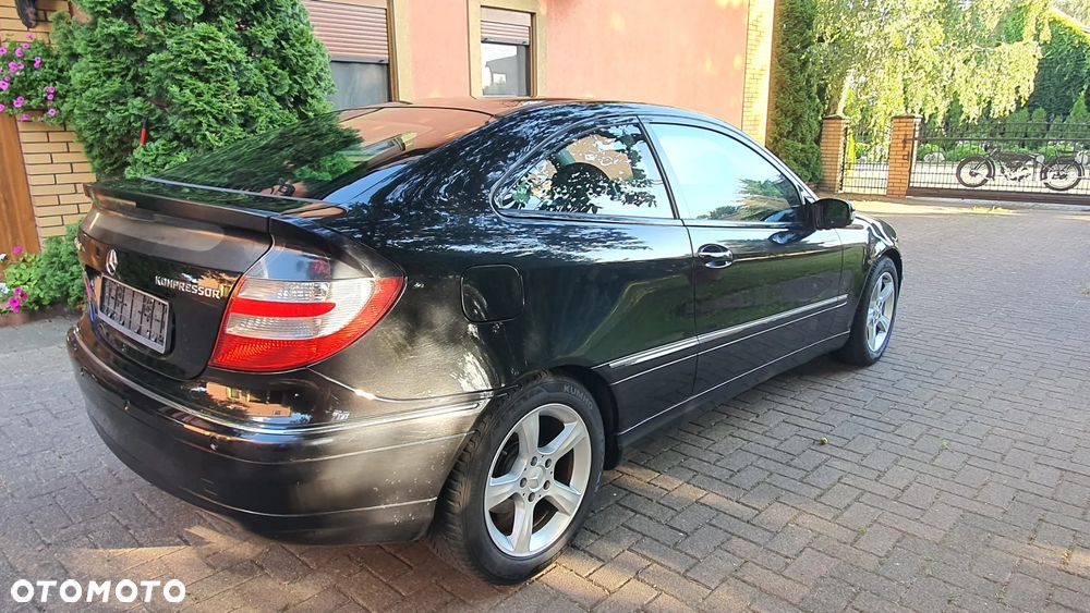 Mercedes-Benz Klasa C 200 Kompressor Automatik - 7