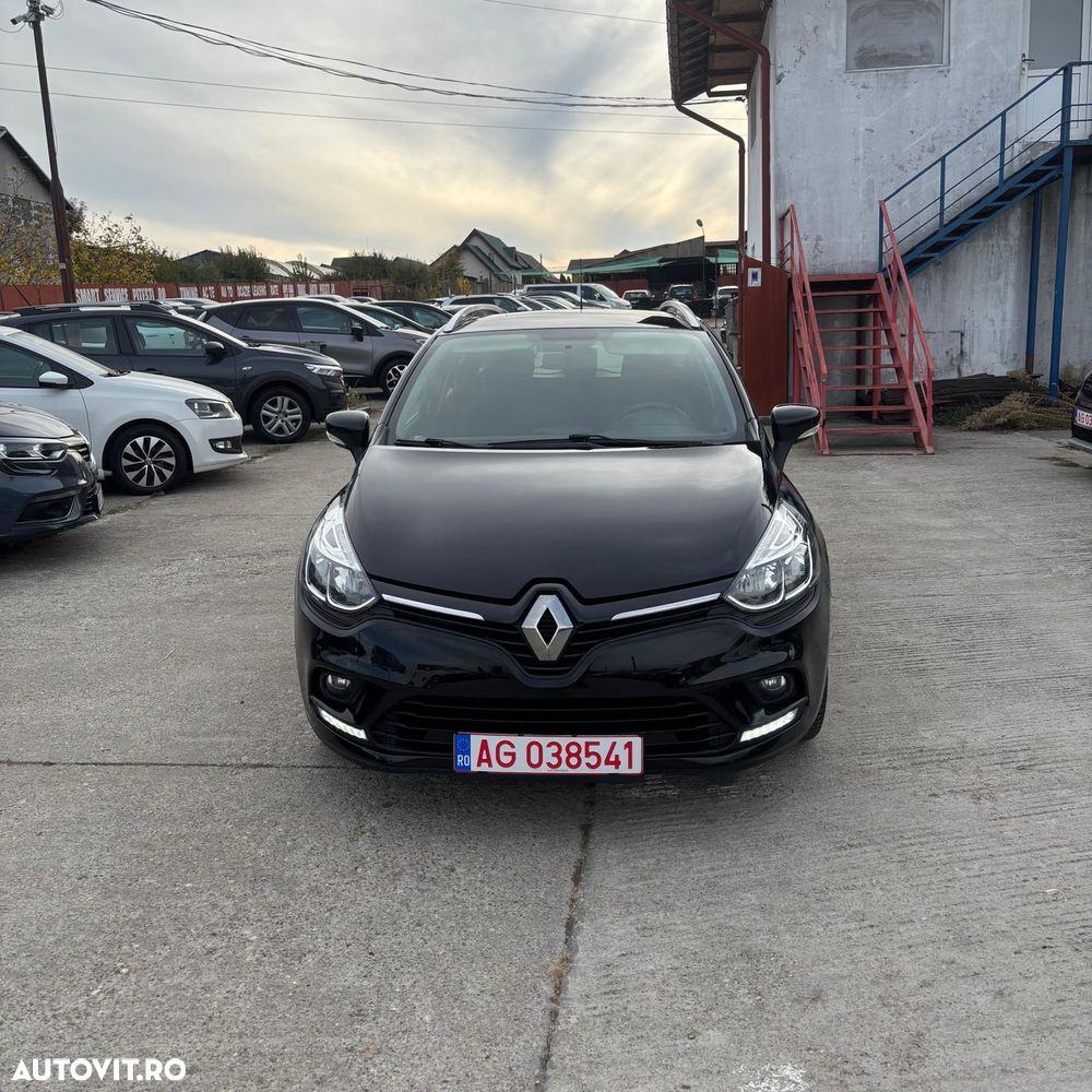 Renault Clio - 1
