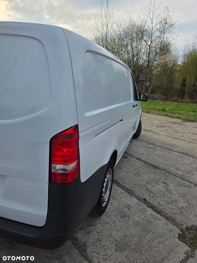 Mercedes-Benz Vito 447 klima Tempomat 145700 km long silnik 2,2 vivaro trafic custom - 12