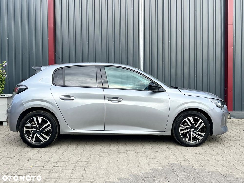 Peugeot 208 - 21