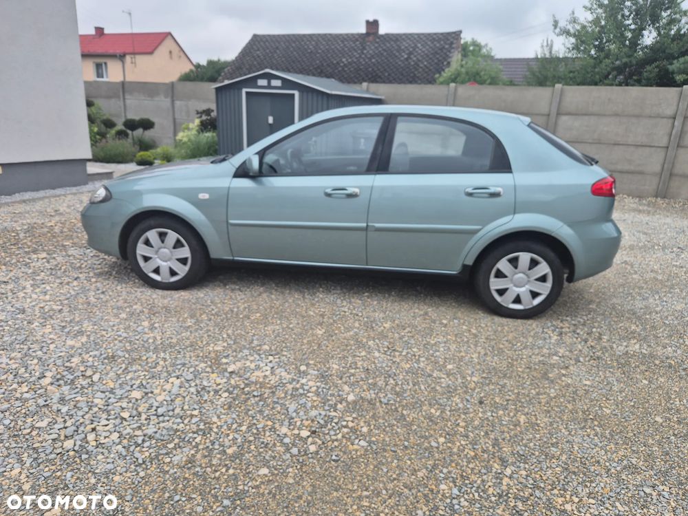 Chevrolet Lacetti 1.4 SX / Elite - 4