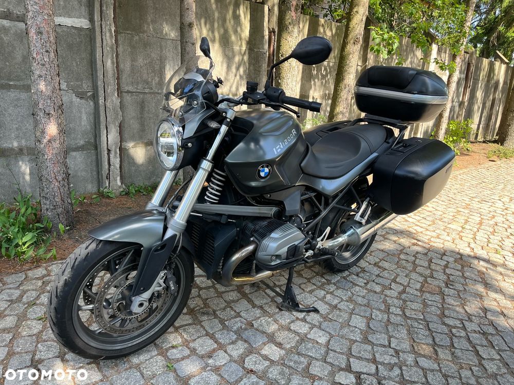 BMW R - 8