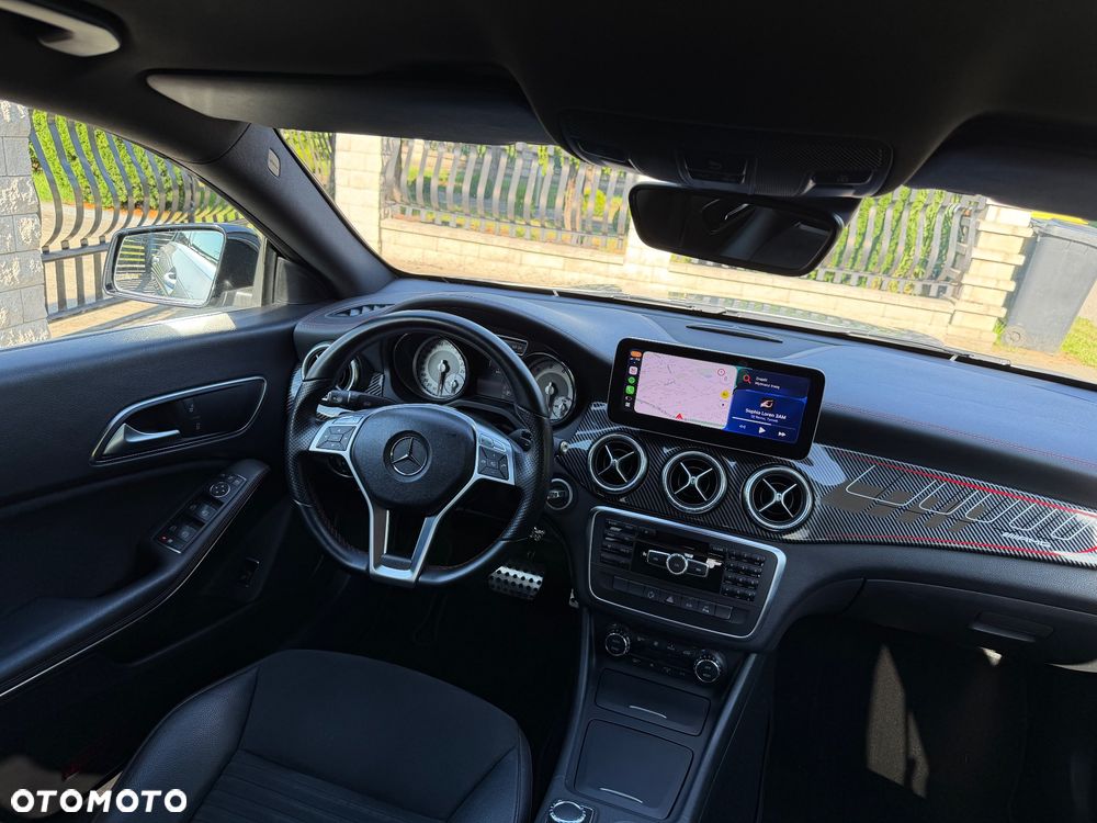 Mercedes-Benz CLA 250 Sport 7G-DCT - 11