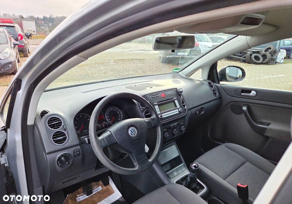 Volkswagen Golf Plus - 5