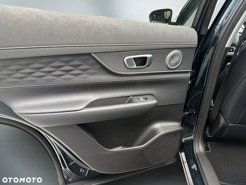 Chery Tiggo 8 1.5 T-GDI Super Hybrid Prestige DCT - 29