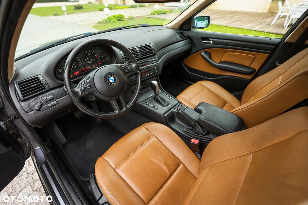 BMW Seria 3 320i Edition Sport - 17