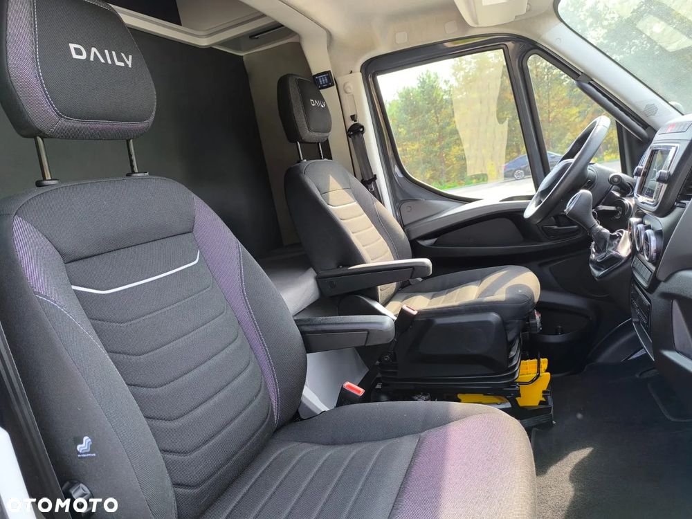 Iveco Daily 70C18 Sypialnia WINDA, 15 Palet, 2x Firana + Zsuwany Dach + Reg Wysokość! - 22