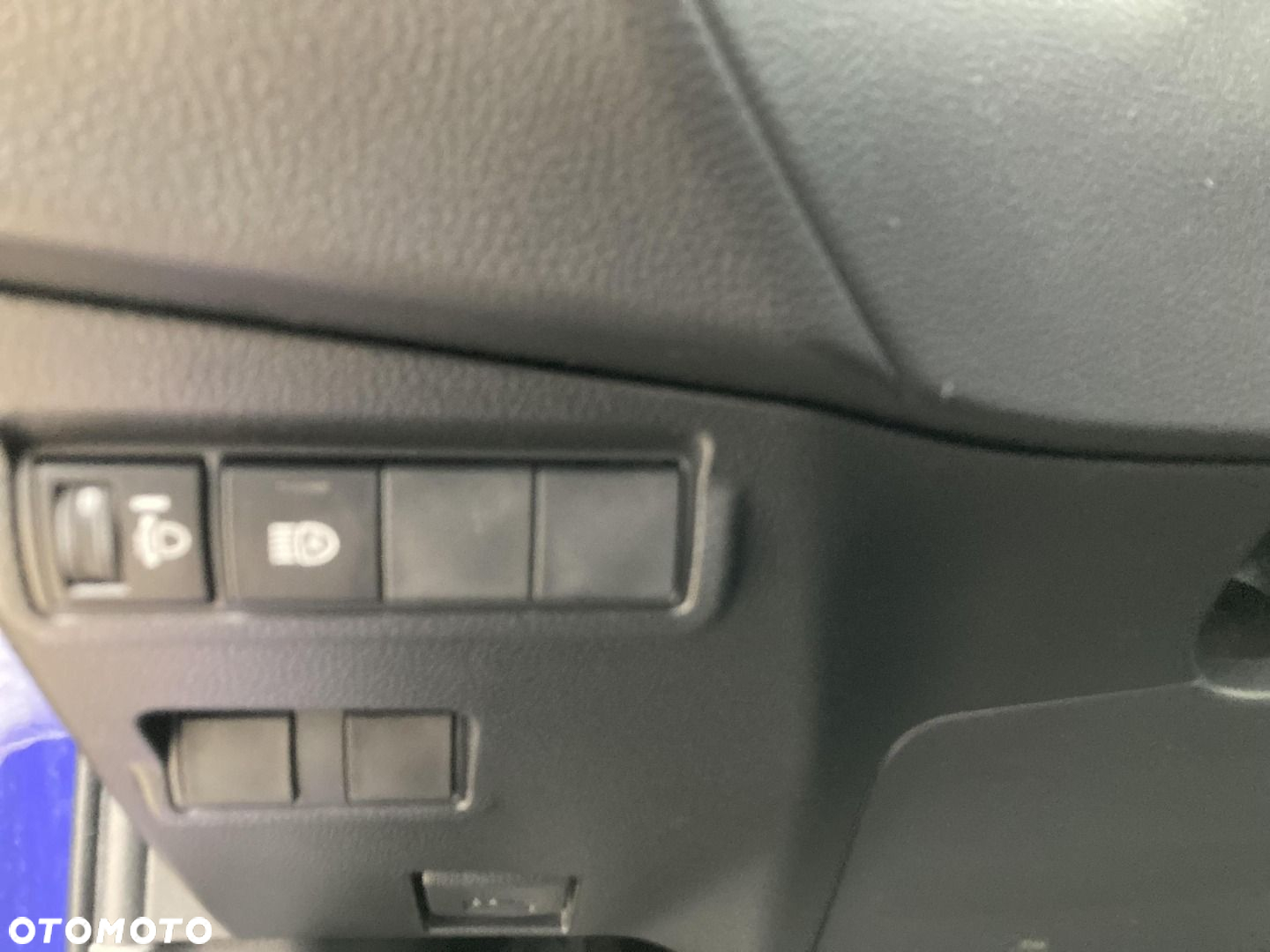 Toyota Corolla Cross 2.0 Hybrid Comfort - 19