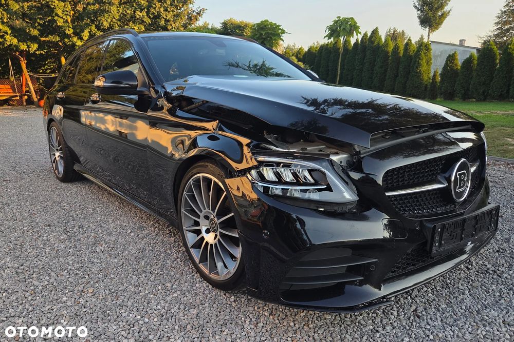 Mercedes-Benz C-Class 2020 photo 2