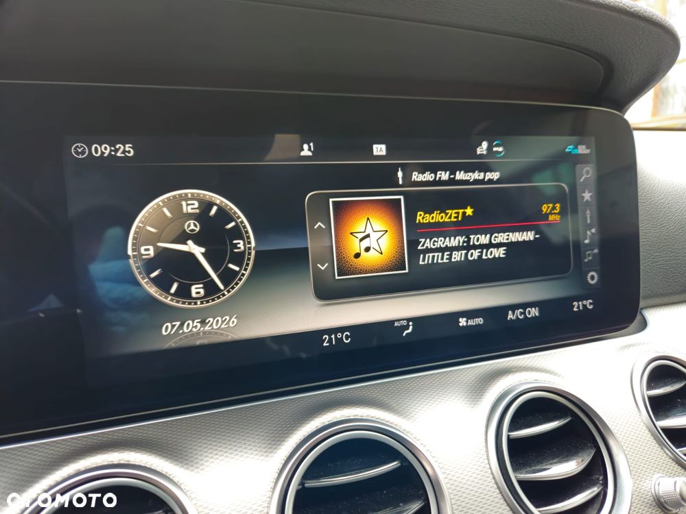 Mercedes-Benz Klasa E 220 d Avantgarde - 23