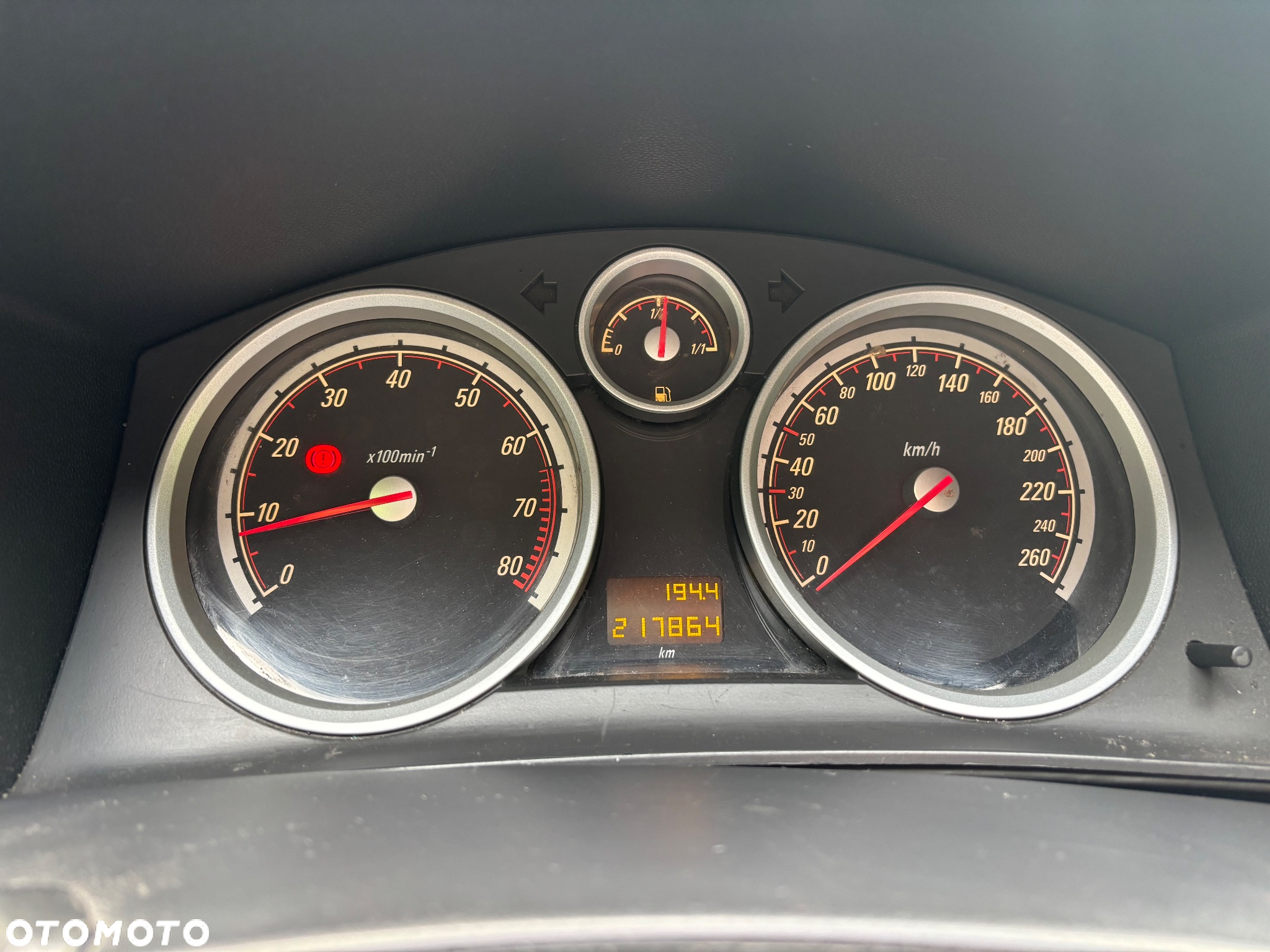 Opel Astra III GTC 1.8 Sport - 11