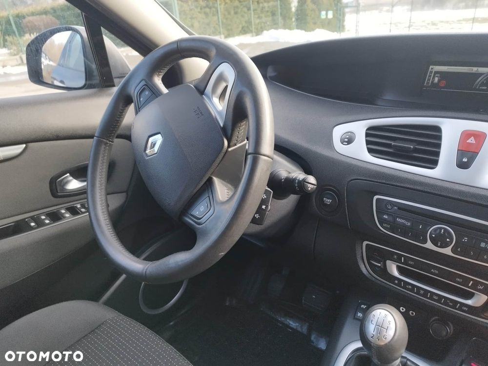 Renault Scenic Energy dCi 110 S&S Dynamique - 11