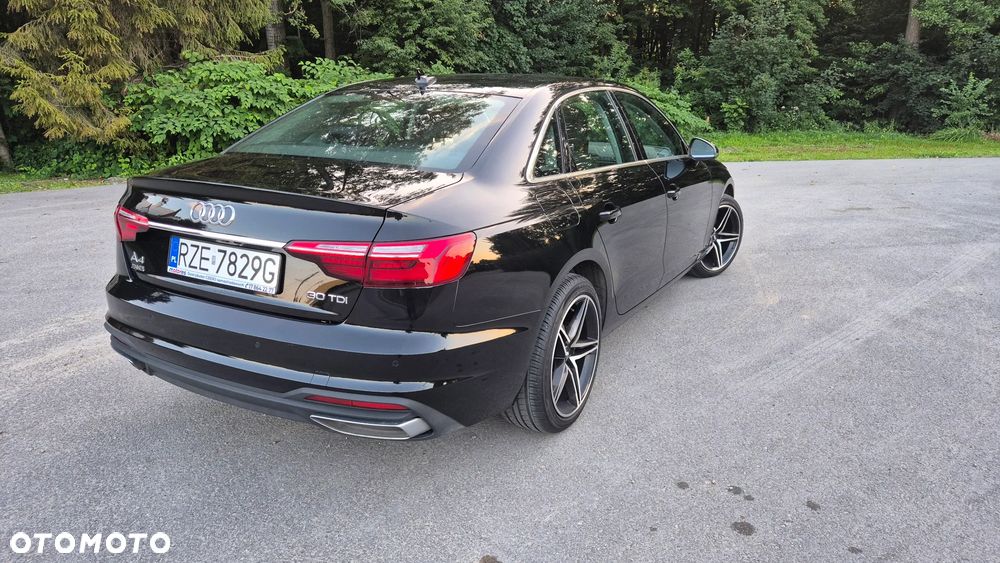 Audi A4 Limousine 35 TDI S tronic design - 13